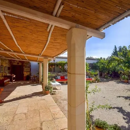 Masseria Le Pezzate By Raro Villa Maglie