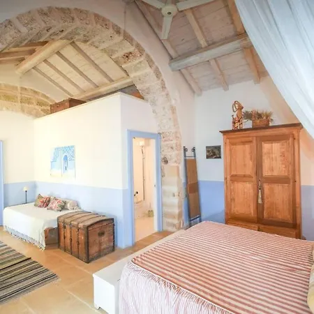 Masseria Le Pezzate By Raro Villa